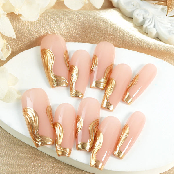 10pcs Gold Metallic 3D Press-On Almond Fake Nails