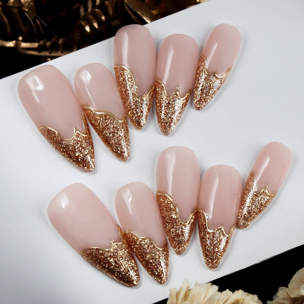 10pcs Gold Metallic 3D Press-On Almond Fake Nails
