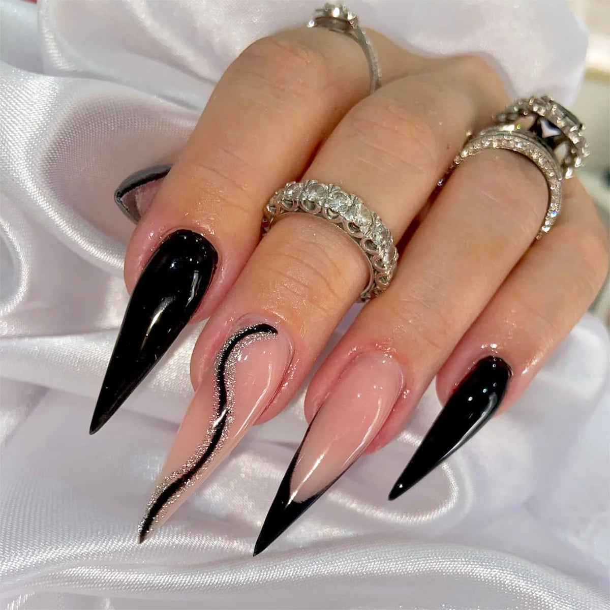 Minimalist Black Nail Art