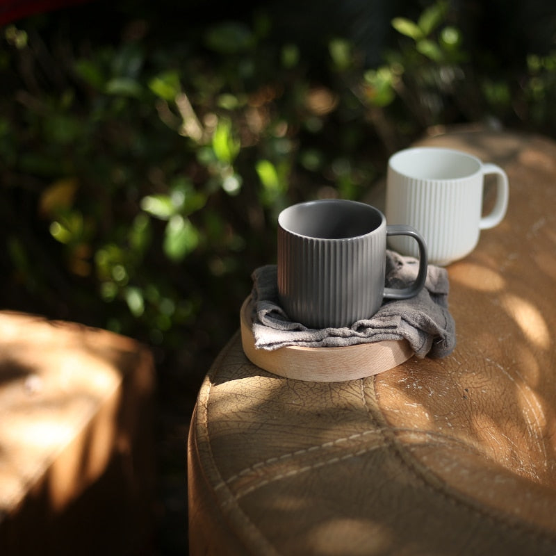 Simple Nordic Style Coffee Mugs Embossed Stripes Pattern Ceramic Water
