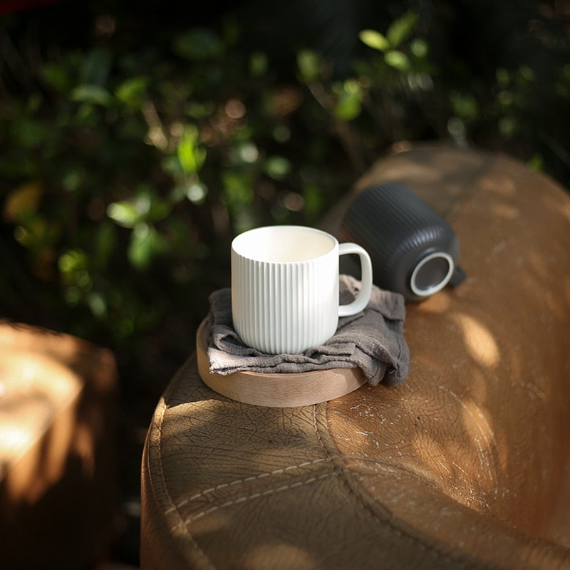 Simple Nordic Style Coffee Mugs Embossed Stripes Pattern Ceramic Water