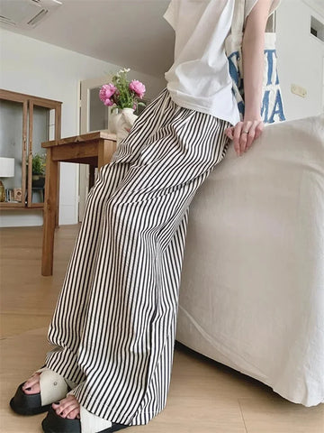 Koreanische Vintage-Hose mit weitem Bein und Streifen