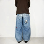 Skateboard Jeans: Low-Waist, Wide-Leg Style for Men