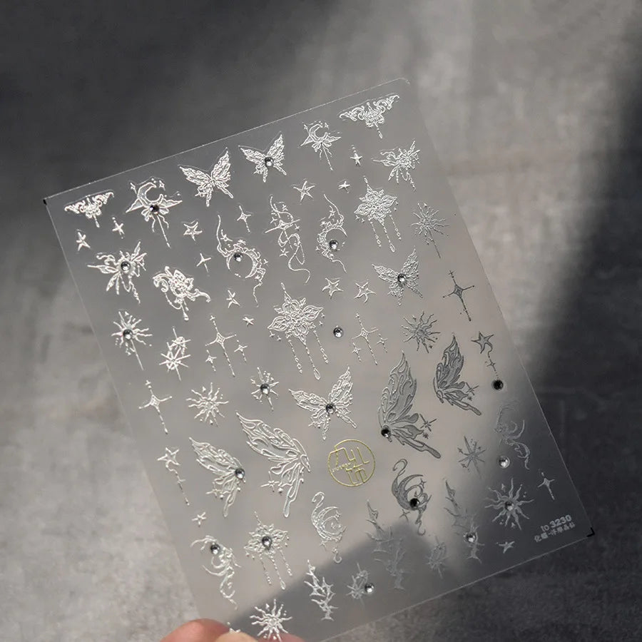 Bronzing Gilded Butterfly Nail Art