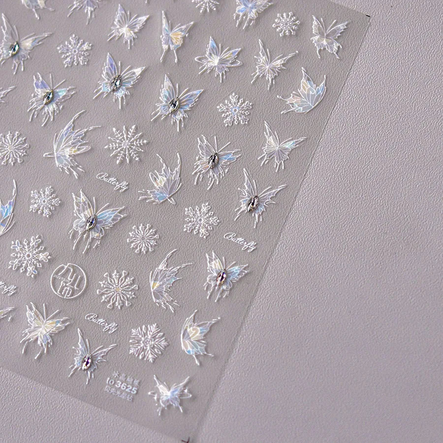 Bronzing Gilded Butterfly Nail Art