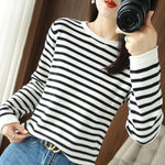 Sweater Curled O-neck Strip Pullover Autumn Winter Knit