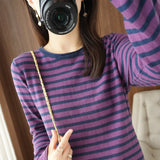 Sweater Curled O-neck Strip Pullover Autumn Winter Knit