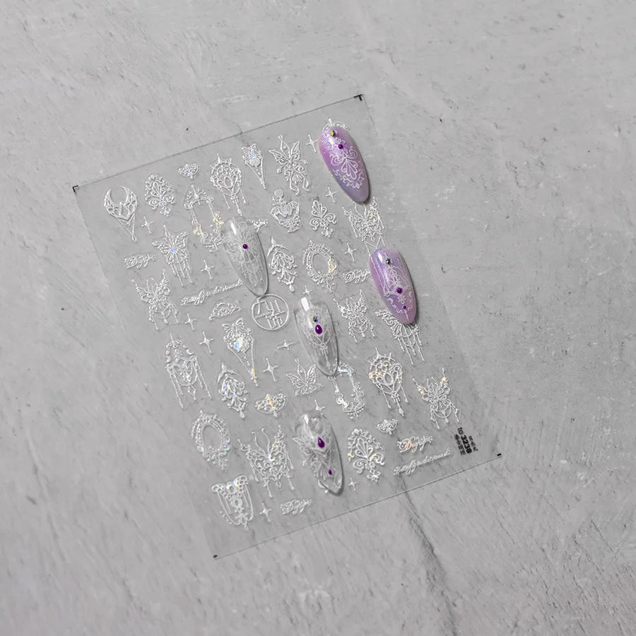 Bronzing Gilded Butterfly Nail Art