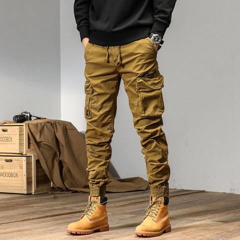 Vielseitige Herren-Cargohose mit mehreren Taschen, lässiger Stil